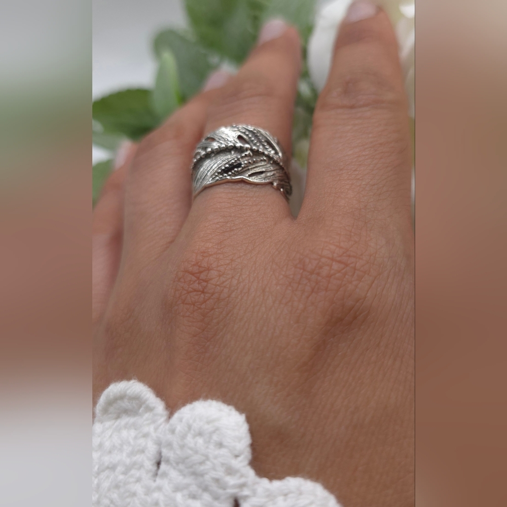 🥰 CURVY FEATHER RING - Picture 6 of 10